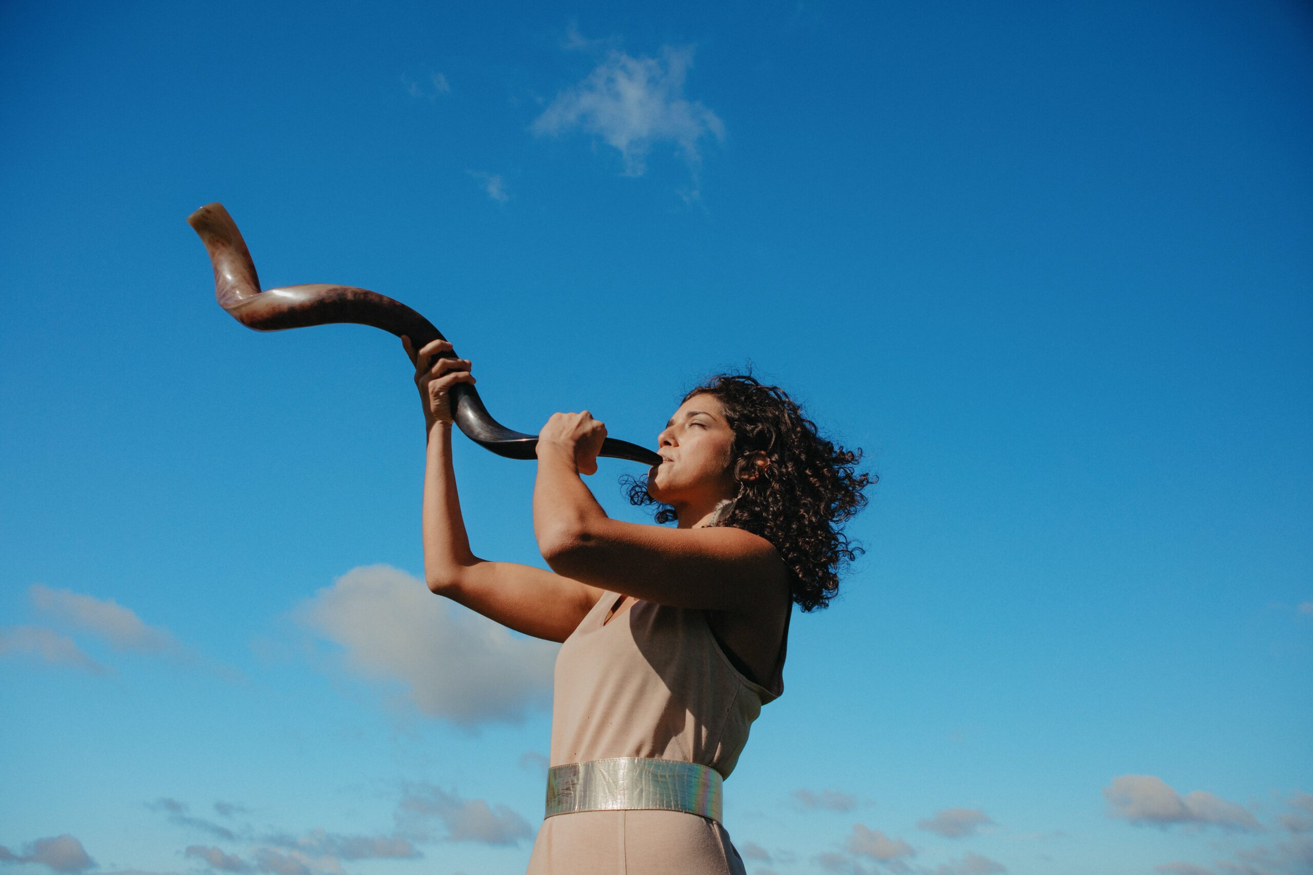 Yael Gat with Shofar